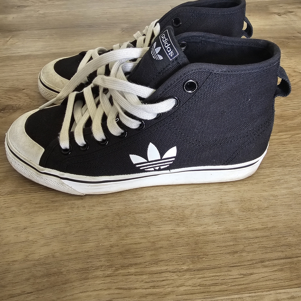Adidas NIZZA Hi Rf Black and White Women's Sneakers Size 6